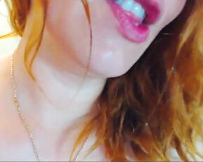 Florencebigsizebb Chaturbate red haired BBW fingering fat pussy & dildoing huge tits
