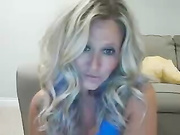 Mature dude filling up a teen with cock.