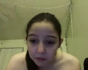 Brunette loves the taste of cock in the morning