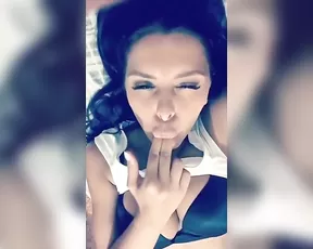 Kira Queen vib masturbation snapchat free