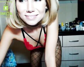 Moanamo Chaturbate great ass in fishnets & red lingerie - webcam video