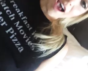 Mia Malkova pussy pleasure - onlyfans free porn