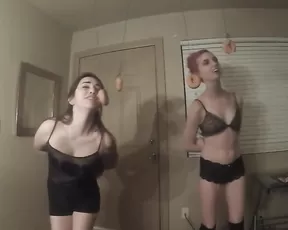 Harper Madi donut fun girl girl ManyVids Free Porn Videos