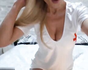DianaDoll naughty nurse dildoing twat MFC cam girl Vporn free videoz