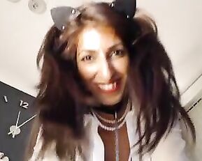 Persiangirl69 MFC upskirt vibrotoy webcam video