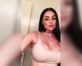 Skyla Novea Another sexy hot outfit change - onlyfans free porn