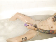 Skulliee Waterproof - ManyVids Free Bath Vibrator Tattoo Girl Porn Vids