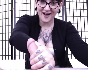 Tattooed CamilleBlack Tinder Date Jerked Off - ManyVids MFC