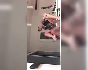 Mia Monroe Onlyfans - Finger & Bj w/ Muscular Guy