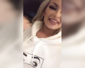 Layna Boo glass dildo masturbating snapchat free