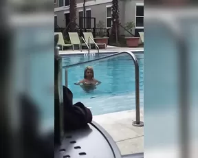 Crystina Rossi Pool ManyVids Free Porn Video