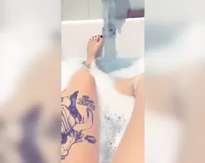 Cortana Blue quick show bed snapchat free