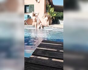 Rosa Brighid swimmingpool scene - onlyfans free porn
