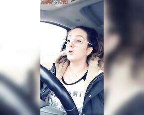 Lee Anne tits flashing while driving snapchat free