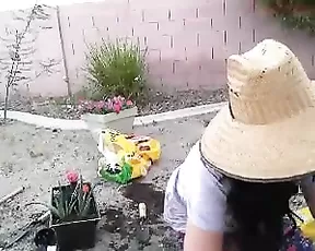 CrazyM_ MissKreazy MFC CrazySySy Gardening Vid