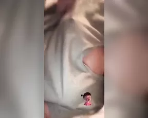 Echoraum tits flashing banana deepthorat snapchat free