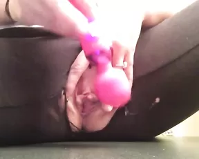 Annah12 orgasm through ripped pant ManyVids Free Porn Vids