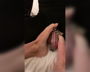 Footbaddie-26-06-2019-7985086-new_clip_chastity_cage_foot_tease_on_my_sub xxx onlyfans porn livesex