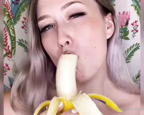 Rubymagnolia2 me and heartcum made ice cream sundaes. do you xxx onlyfans porn videos