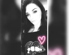 Themistresskatya good_boys_and_gurls_sent_me_a_valentine_s_love_note_today._they_expressed_their_love_and_g xxx onlyfans porn livesex1