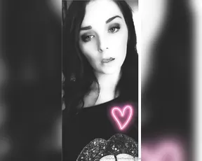 Themistresskatya good_boys_and_gurls_sent_me_a_valentine_s_love_note_today._they_expressed_their_love_and_g xxx onlyfans porn livesex1
