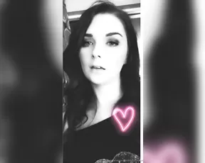 Themistresskatya good_boys_and_gurls_sent_me_a_valentine_s_love_note_today._they_expressed_their_love_and_g xxx onlyfans porn livesex1
