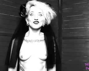 Thatmissquin fucked and eaten bysuccubus – executrix, vore, aliens & monsters | ManyVids porn videos