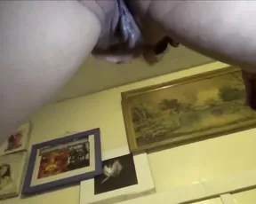 Get kinky with gaga pissing after creampie – huge labia, booty shaking | ManyVids porn videos