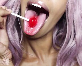 Vixi Vee longue long tongue mouth fetish | ManyVids Free Live Porn Live Sex 1