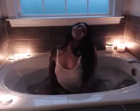 Alexis Zara Bath Time Wet Titty Tease | ManyVids Free Porn Livesex1