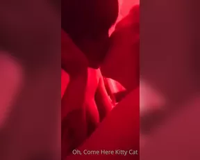 comeherekittycat Check out my girl Cocosdungeon here s a sneak show chat live porn
