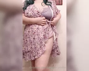 katelynnsmithh A lil awkward buuuut I love this dress so show chat live porn
