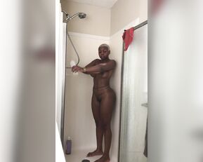 queensavagedoll_My 20min shower routine The view starts at the 7min mark_14316495 show chat live porn