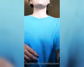 snakebbyrachel Bored in my pjs at work keep my company show chat live porn