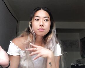 alaskafornia gonna do a topless Q A for viewers only sim show chat live porn