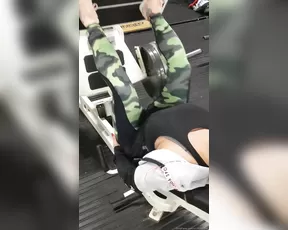 yourstep mom_Little leg press action_9407738 show chat live porn