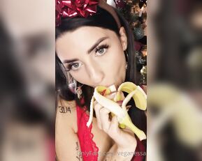 veganessa 14 12 2020 thinking about how amazing your cock is have a nice day show chat live porn