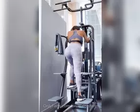 brunafontanna Gym Time show chat live porn