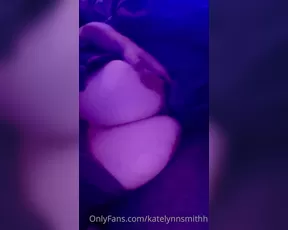 katelynnsmithh Come watch movies and cuddle with me show chat live porn
