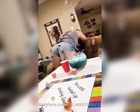 melaniexsanders shaking what my moma gave me show chat live porn