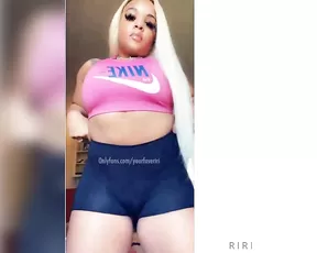 weloveriri wanna just bite it show chat live porn