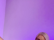 arurasky having lots of fun with my new toy preparing myself for big fat cock show chat live porn