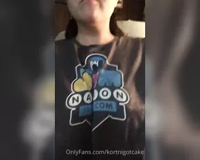 kortnigotcake show chat live porn