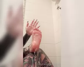vyped Some more foot love for those of you who like my hooves show chat live porn