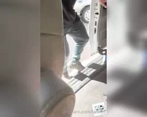 FANBUS Episode is Epic Lucky Club bouncer gets to cu show .Sexcams24