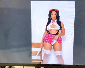 realaimeeo thinking of putting some of these on t shirts tank tops and sweat shirts what do you th show chat live porn