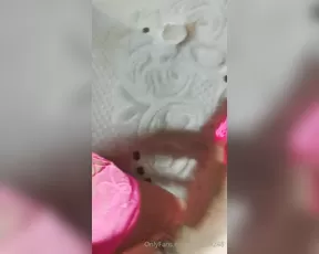 littlebrat92 Trying on my new fishnets show chat live porn