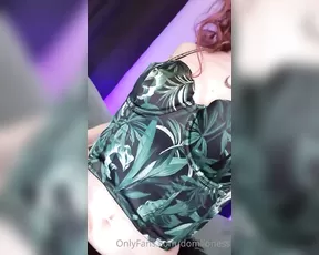 domlioness Nude and taking early requests for Locktober show chat live porn