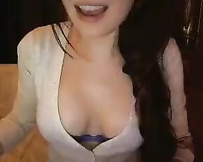 GoddessZoey girl play with glass dildo free webcam show