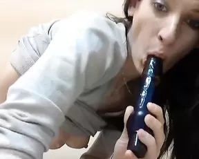 Cuntyo milf suck dildo private show